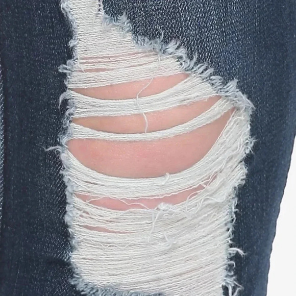 🌸NEW🌸 HOT TOPIC Ultra Hi-Rise Crop Jegging - Picture 5 of 10